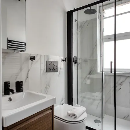 Apartment Joivy Elegant Double Near Subway Station Milan