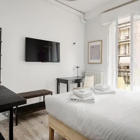 Apartment Joivy Elegant Double Near Subway Station